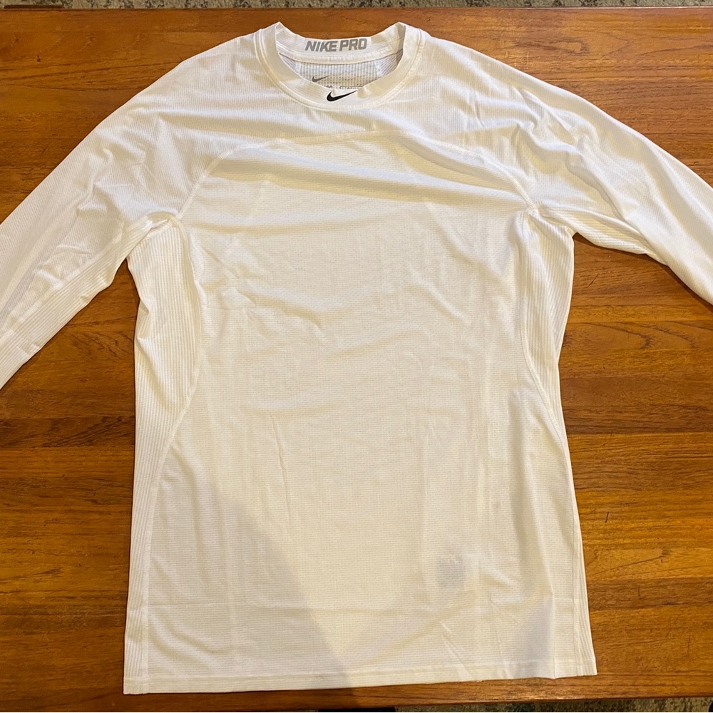 L Nike Pro Hyper Cool fitted white mens